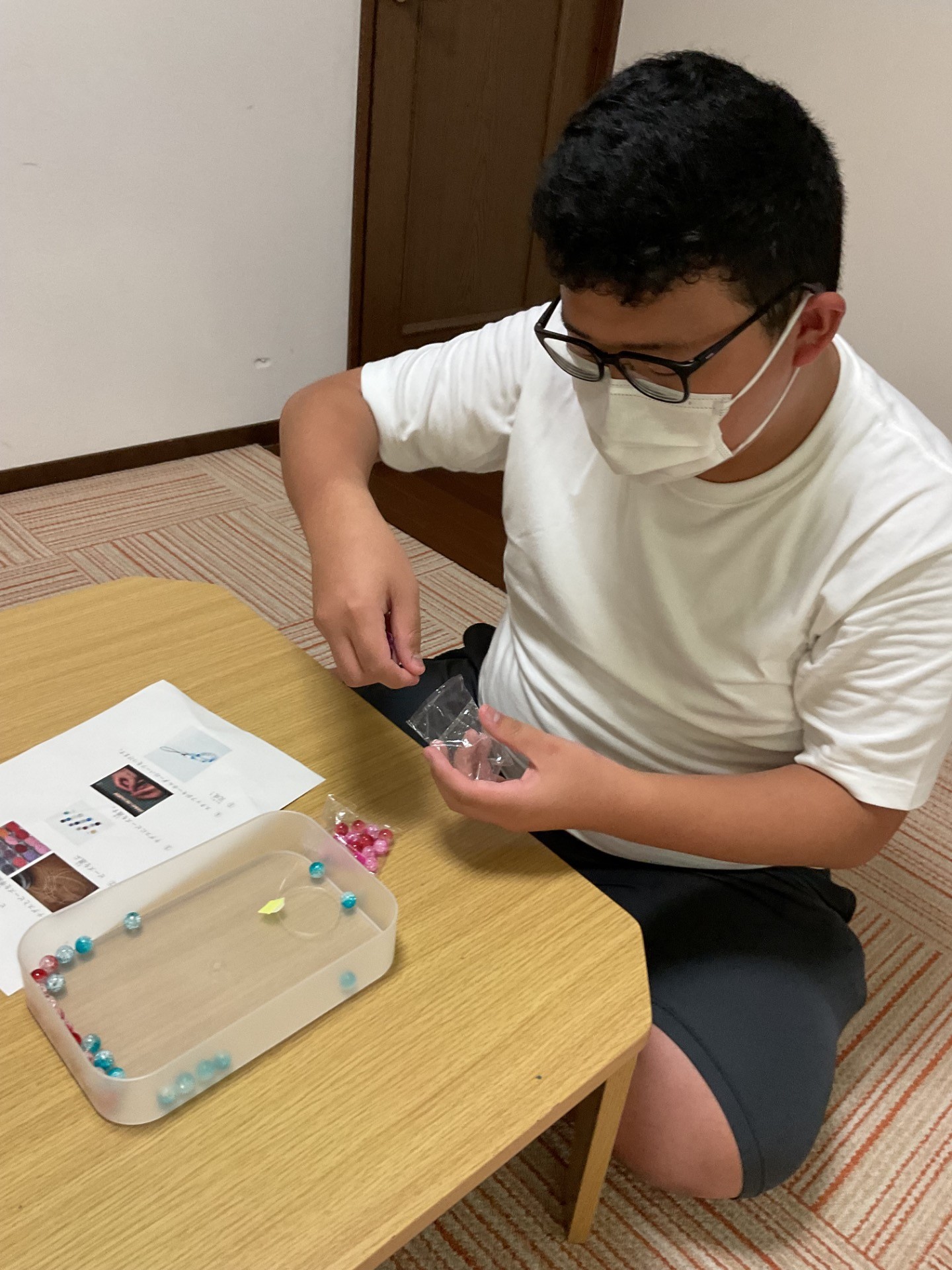 【すてっぷ】手芸（ビーズストラップ）